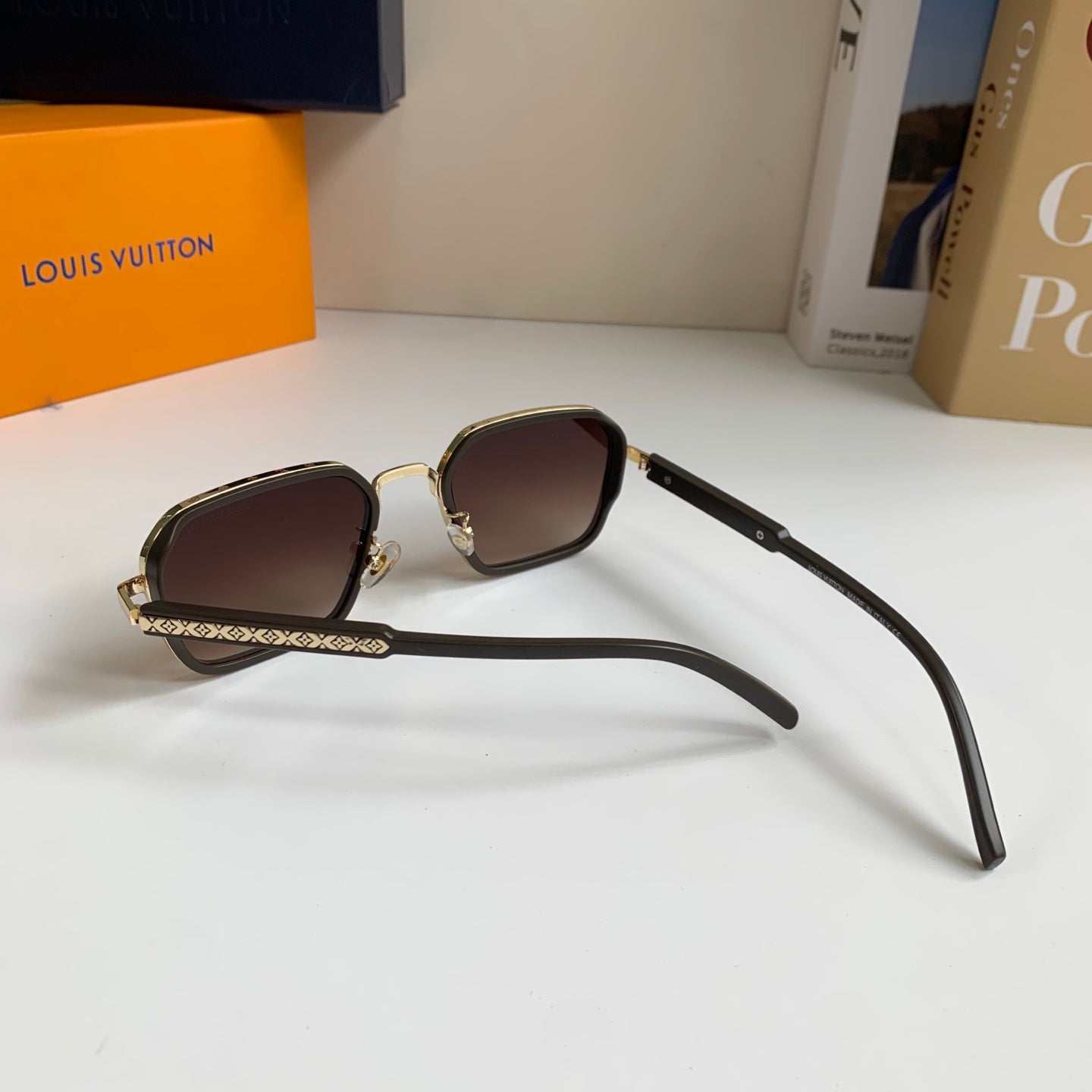 Louis Vuitton Square Brown Lens Sunglasses for Men & Women - 448624 - detail image 8
