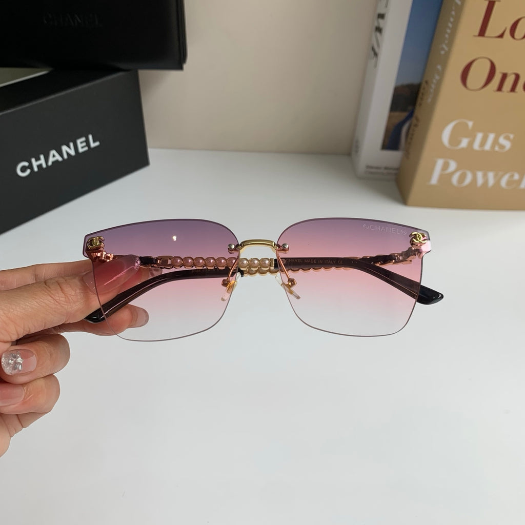 Chanel Oversized Silver Lens Sunglasses for Men & Women - 357997 - detail image 4
