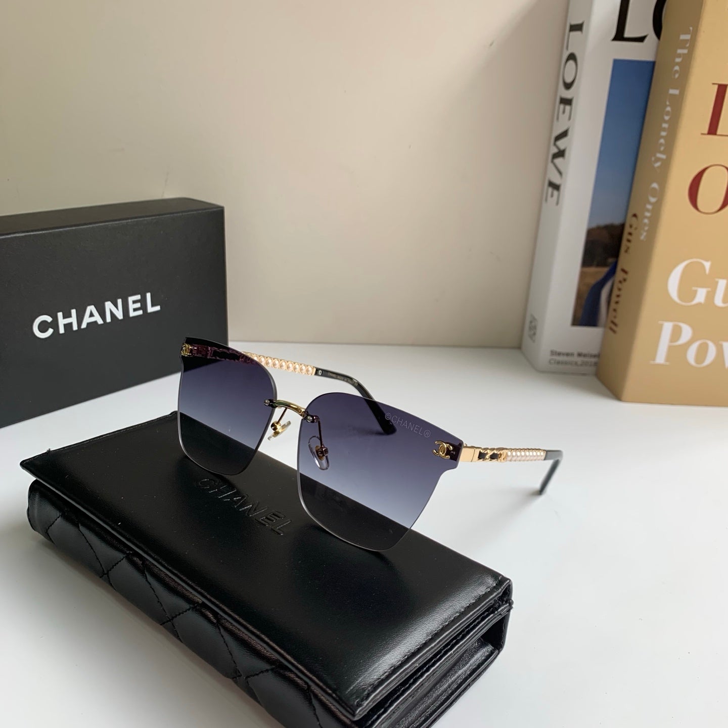 Chanel Oversized Silver Lens Sunglasses for Men & Women - 357998 - detail image 4