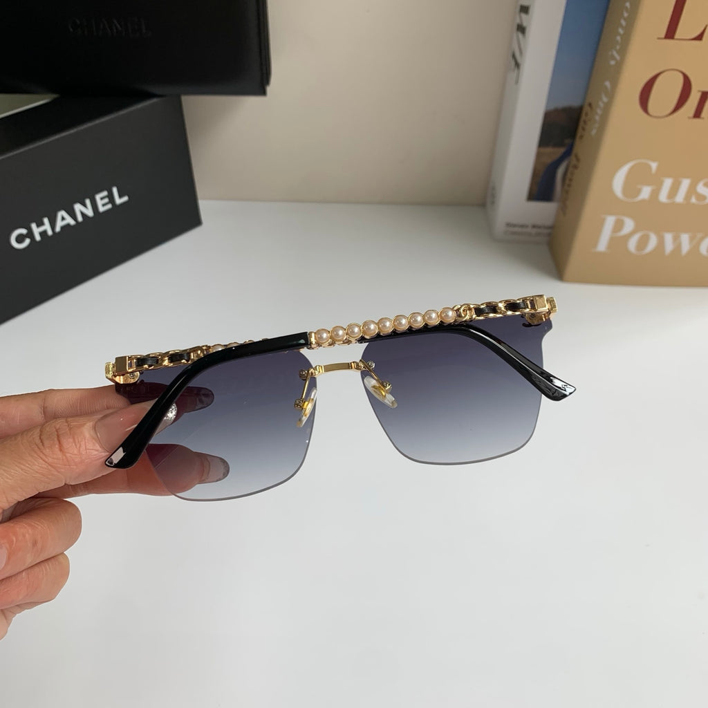 Chanel Oversized Silver Lens Sunglasses for Men & Women - 357998 - detail image 9