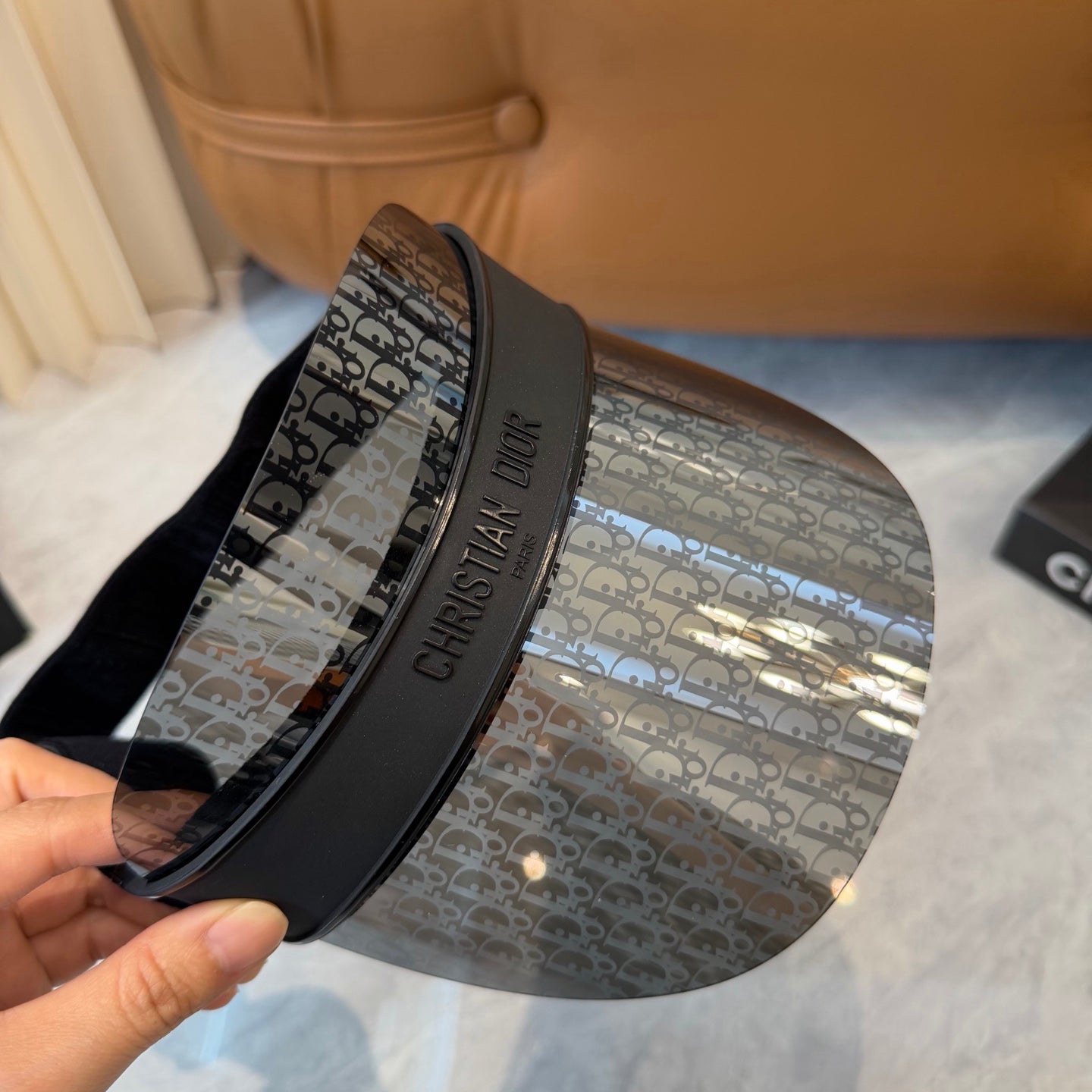 Dior Fashion Black Sun Visor for Men & Women - 431877 - detail image 5