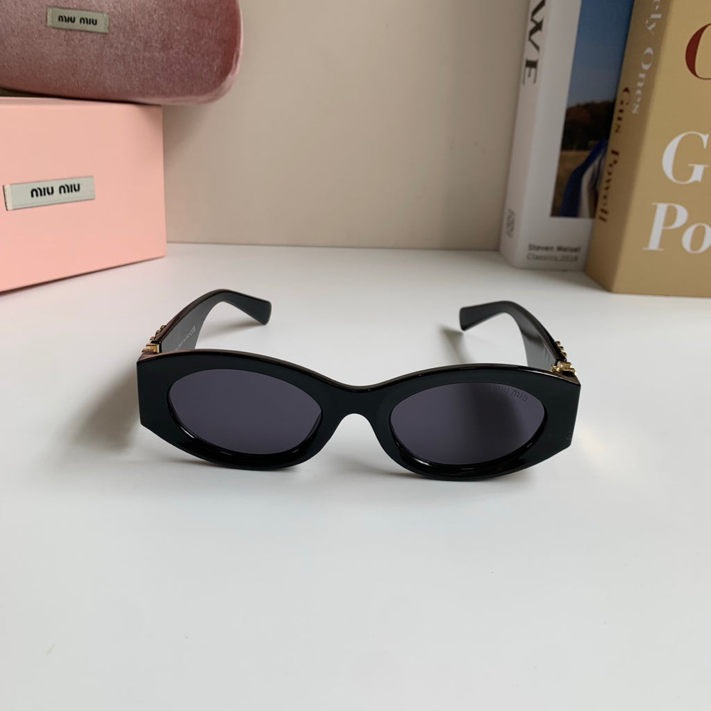 Miu Miu Fashion Black Lens Sunglasses for Men & Women - 466085 - detail image 4