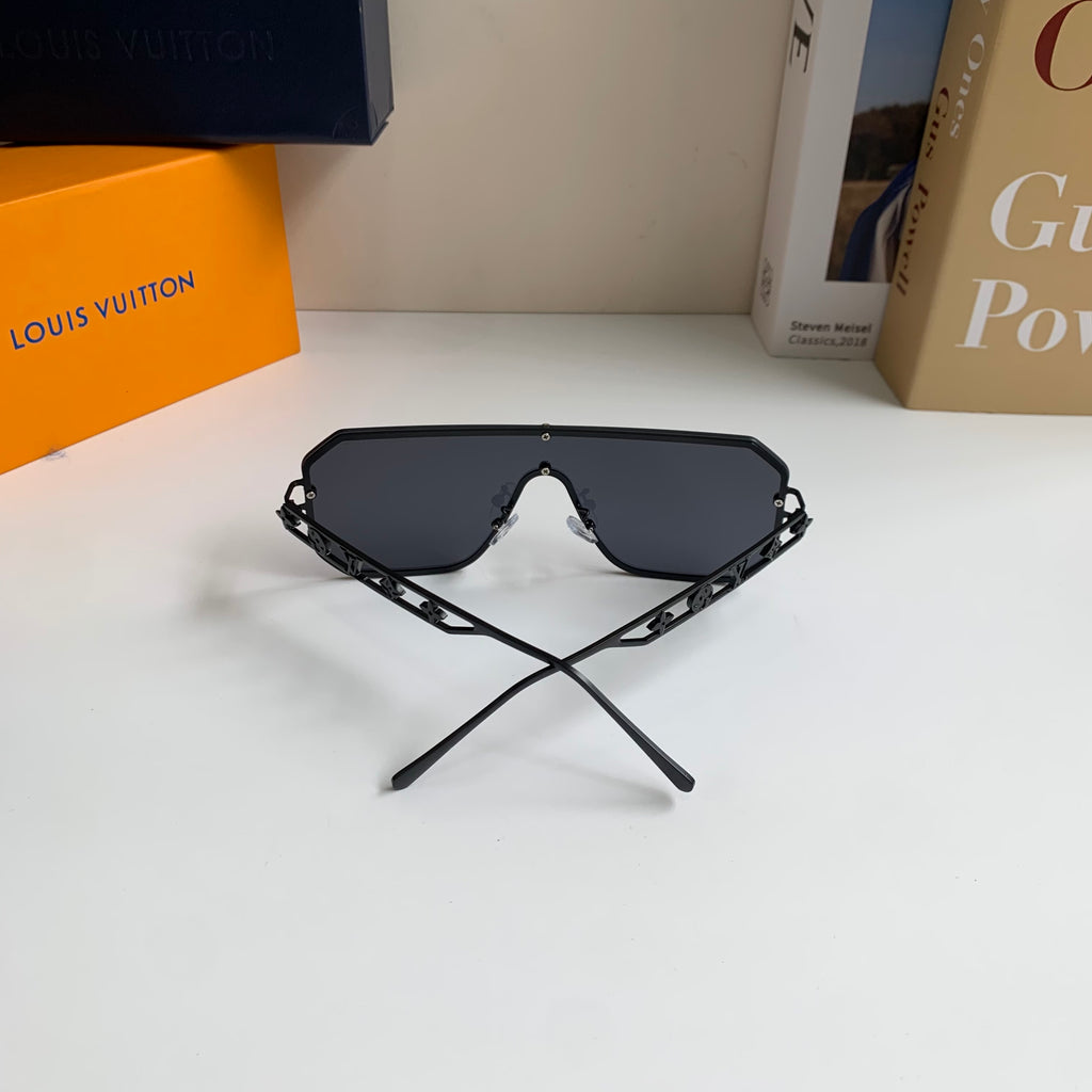 Louis Vuitton Square Black Lens Sunglasses for Men & Women - 464756 - detail image 7