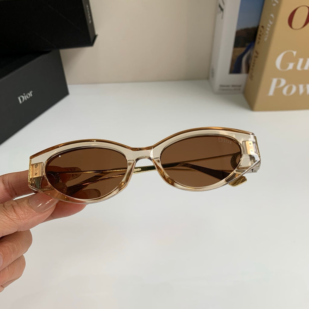 Dior Cat-Eye Brown Lens Sunglasses for Men & Women - 398761 - detail image 4