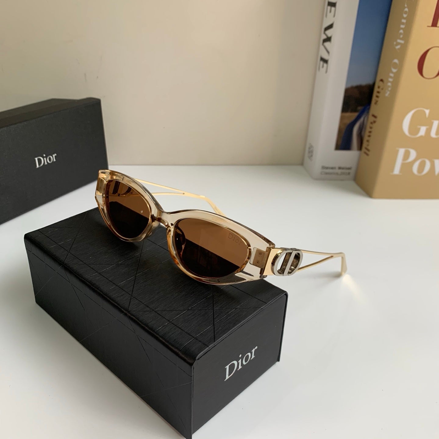 Dior Cat-Eye Brown Lens Sunglasses for Men & Women - 398761 - detail image 5