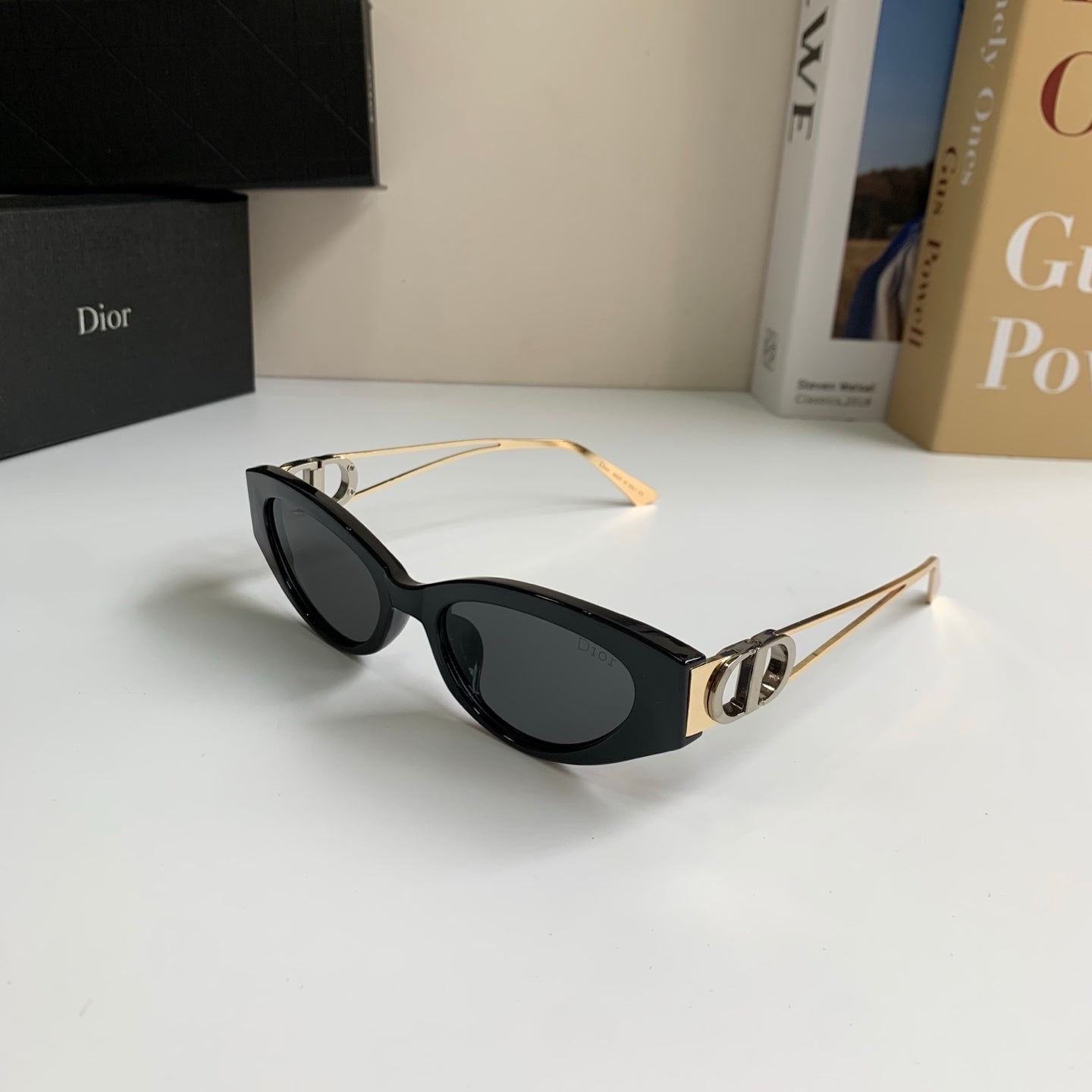 Dior Cat-Eye Silver Lens Sunglasses for Men & Women - 486806 - detail image 2