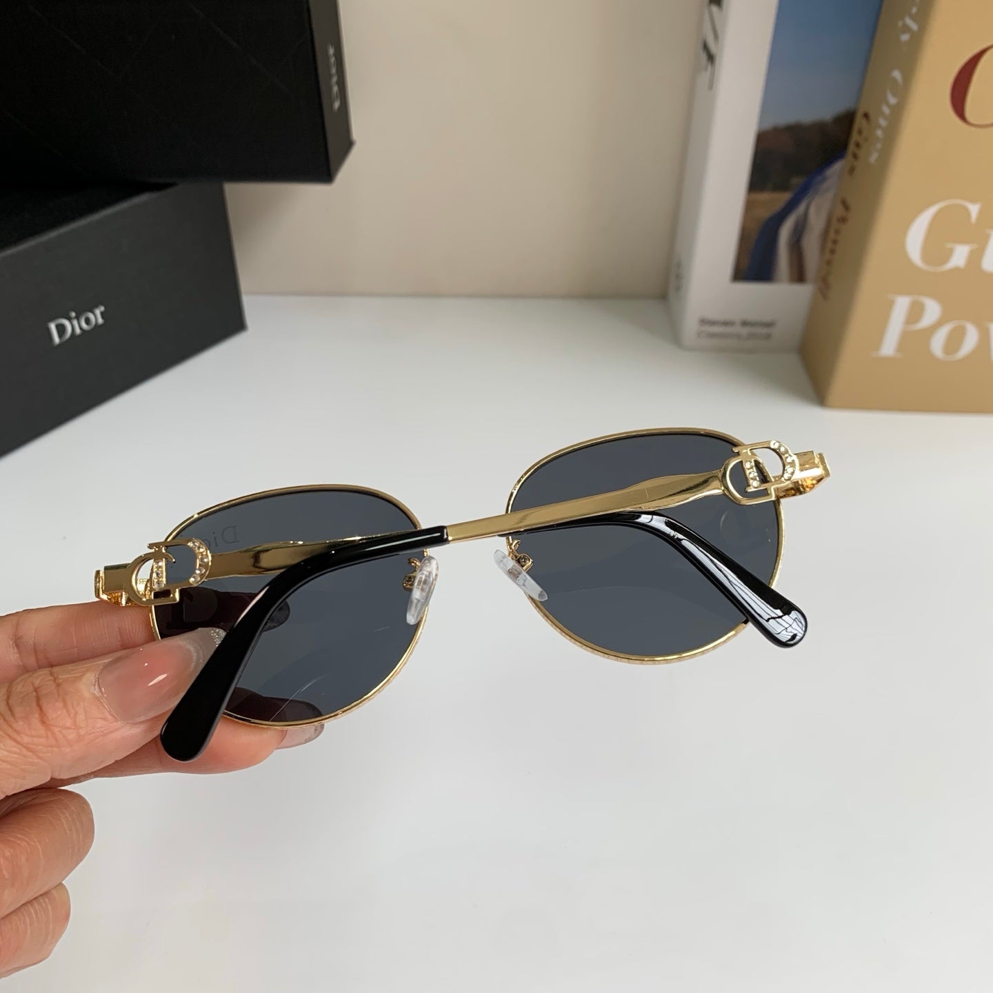 Dior Polarized Metal Fashion Silver Lens Sunglasses for Men & Women - 415396 - detail image 8