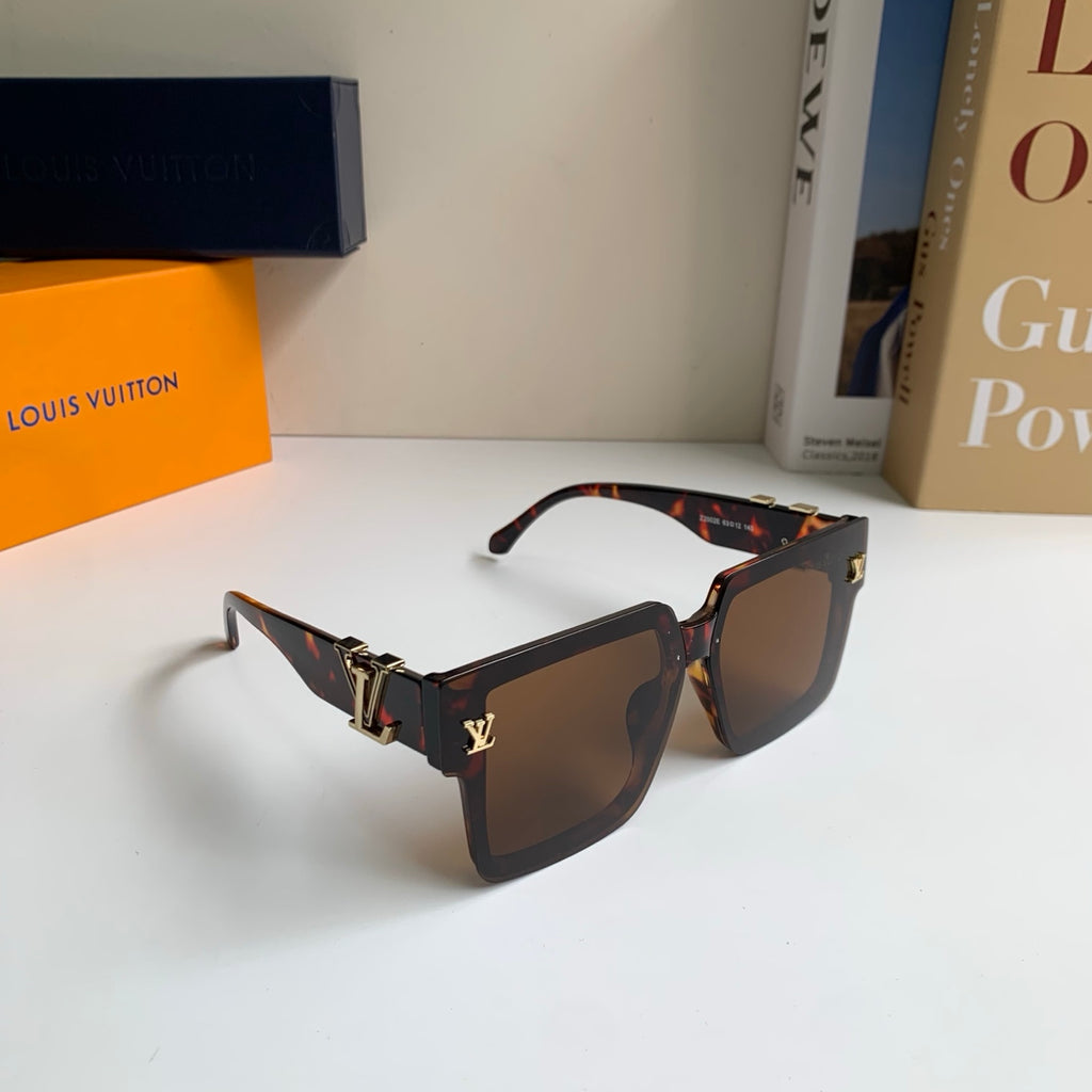 Louis Vuitton Square Black Lens Sunglasses for Men & Women - 414937