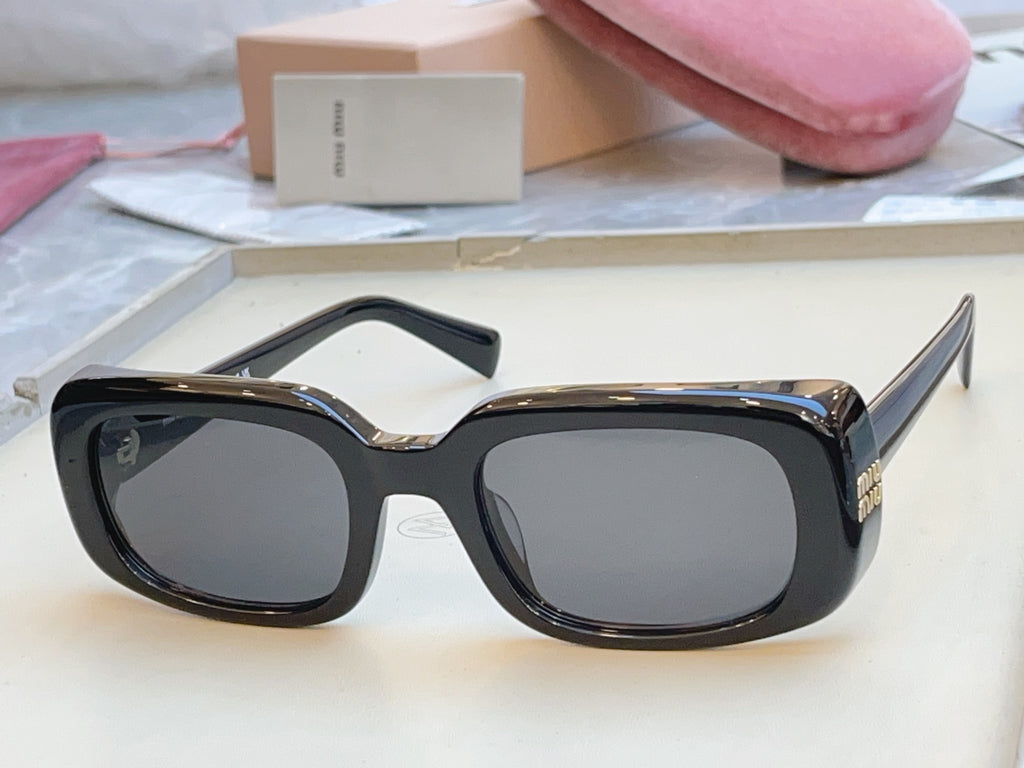 Miu Miu B13-F Fashion Black Lens Sunglasses for Men & Women - detail image 2