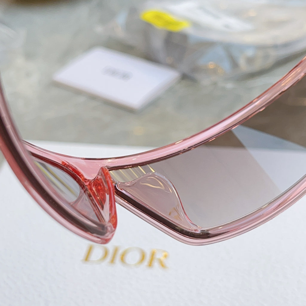 Dior VERYDIORM1U Fashion Gray Lens Sunglasses for Men & Women - 431796 - detail image 5
