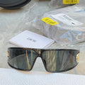 Dior VERYDIORM1U Fashion Gray Lens Sunglasses for Men & Women