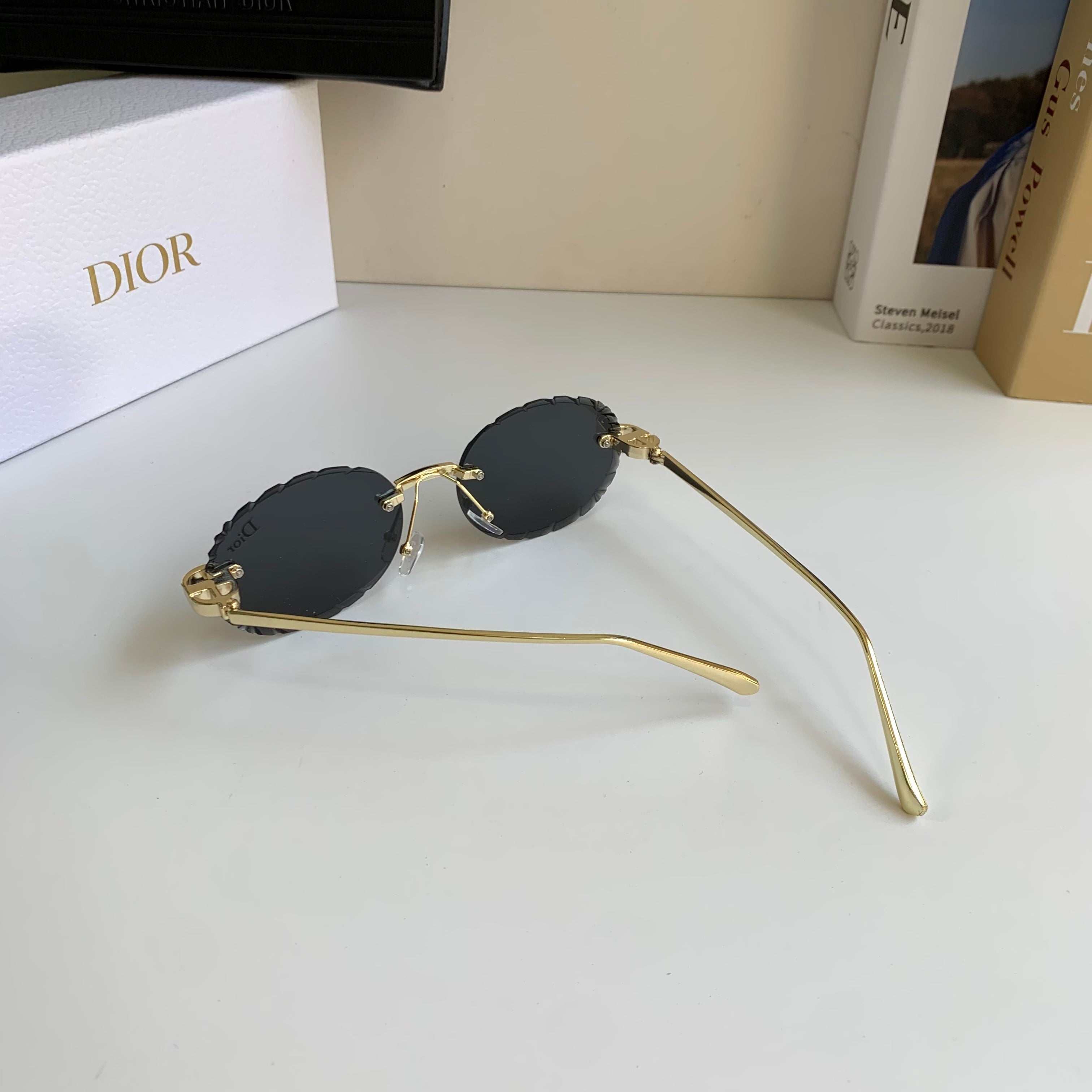 Dior Polarized Round Silver Lens Sunglasses for Men & Women - 382461 - detail image 8