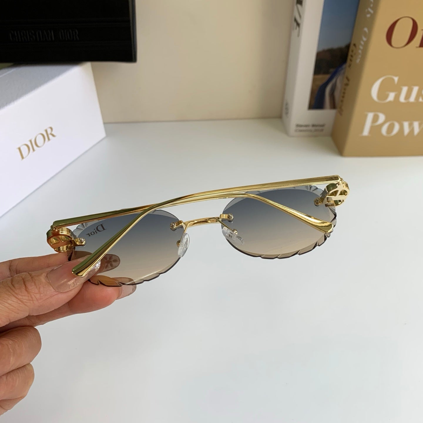 Dior Polarized Round Silver Lens Sunglasses for Men & Women - 382462 - detail image 7