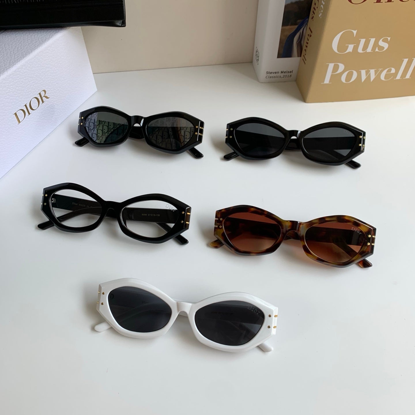 Dior Polarized Cat-Eye Black Lens Sunglasses for Men & Women - 465406 - detail image 9