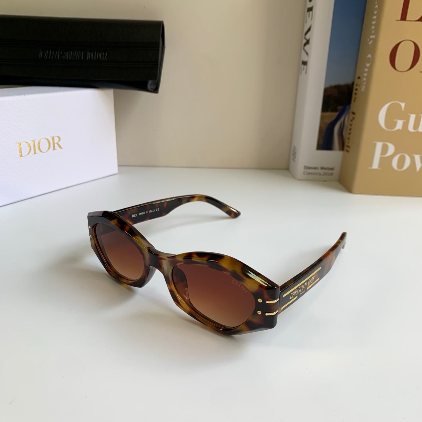 Dior Polarized Cat-Eye Black Lens Sunglasses for Men & Women - 465406 - detail image 2