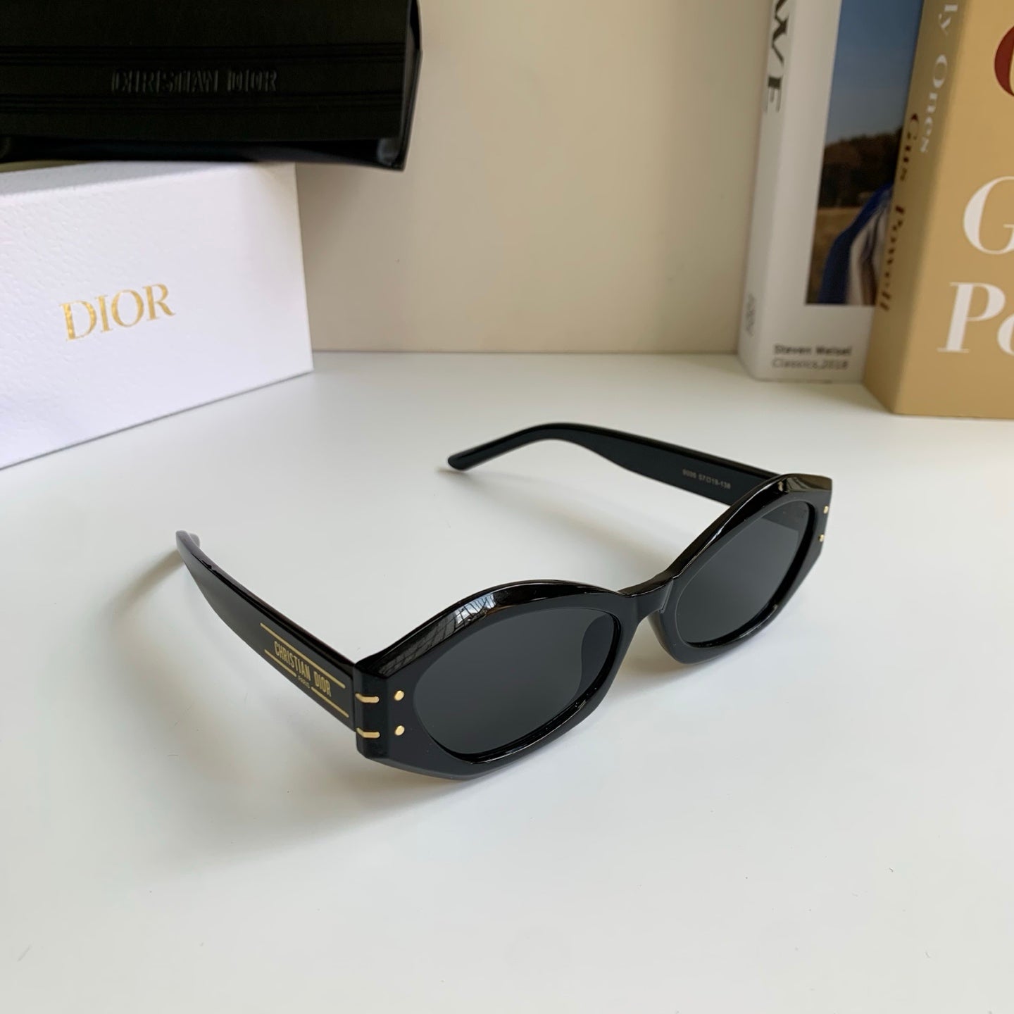 Dior Polarized Cat-Eye Black Lens Sunglasses for Men & Women - 465407