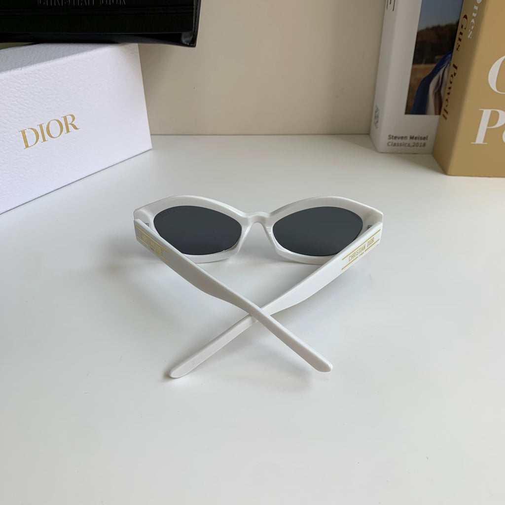Dior Polarized Cat-Eye Silver Lens Sunglasses for Men & Women - 382466 - detail image 7