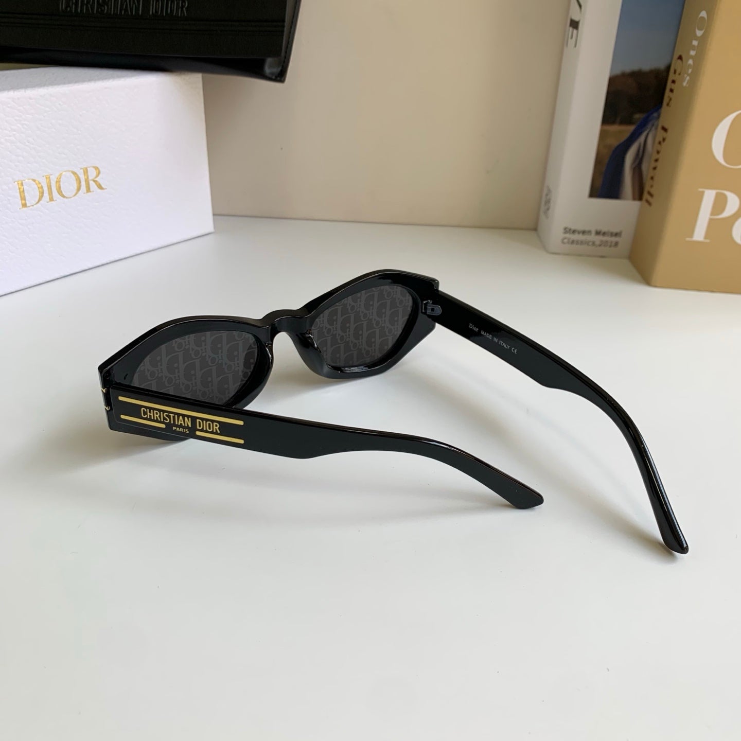 Dior Polarized Cat-Eye Black Lens Sunglasses for Men & Women - 382467 - detail image 7