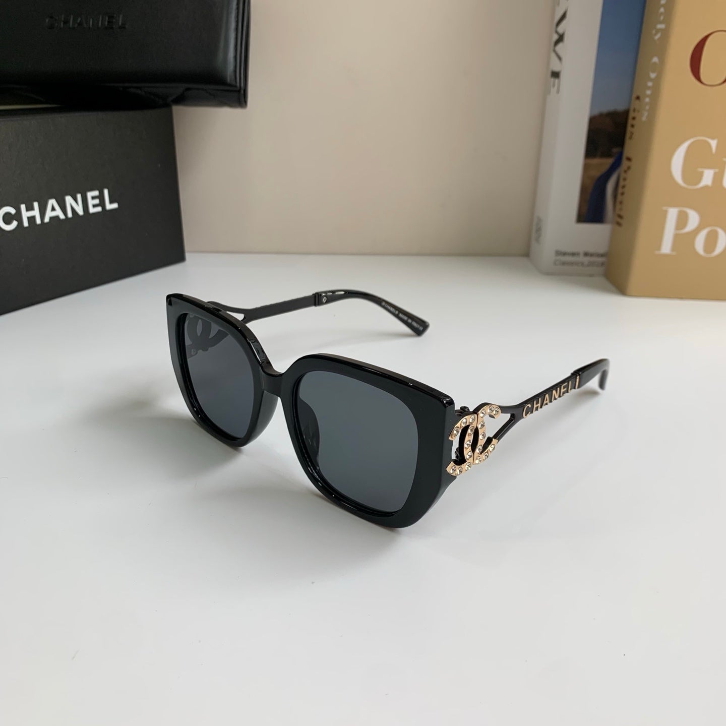 Chanel Fashion Black Lens Sunglasses for Men & Women - 398584 - detail image 2