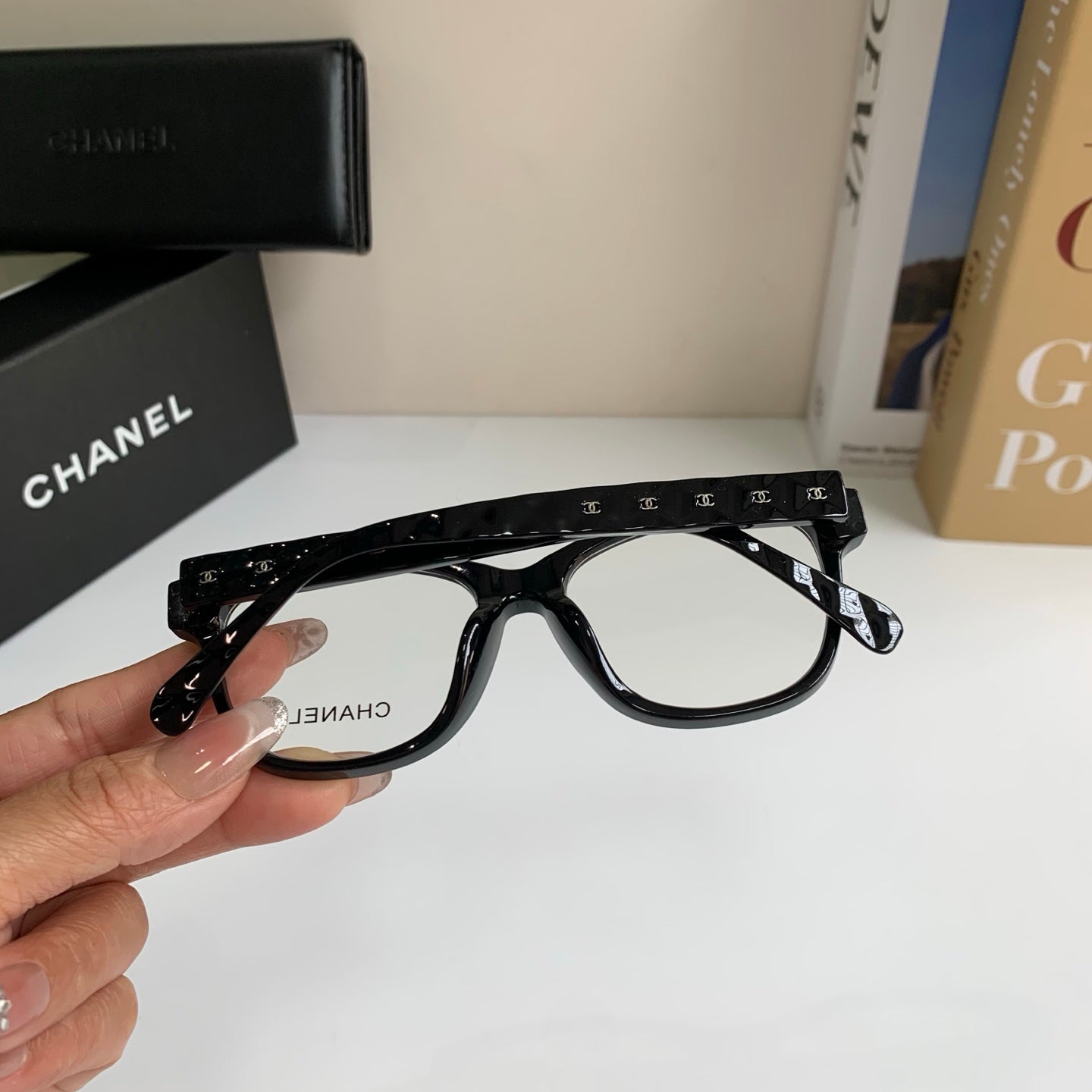 Chanel Blue-Light Fashion Silver Lens Sunglasses for Men & Women - 398585 - detail image 8