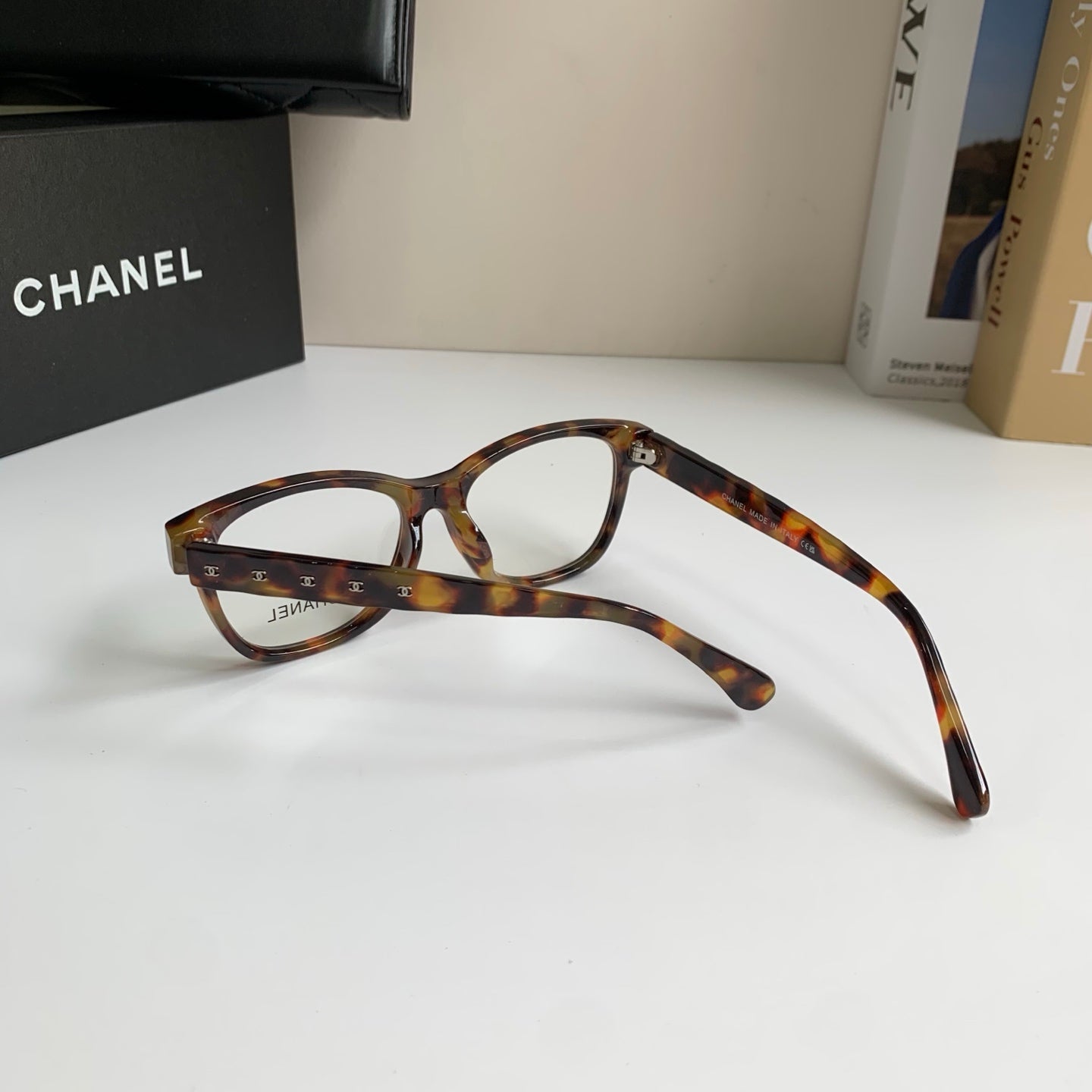 Chanel Blue-Light Fashion Silver Lens Sunglasses for Men & Women - 398586 - detail image 8