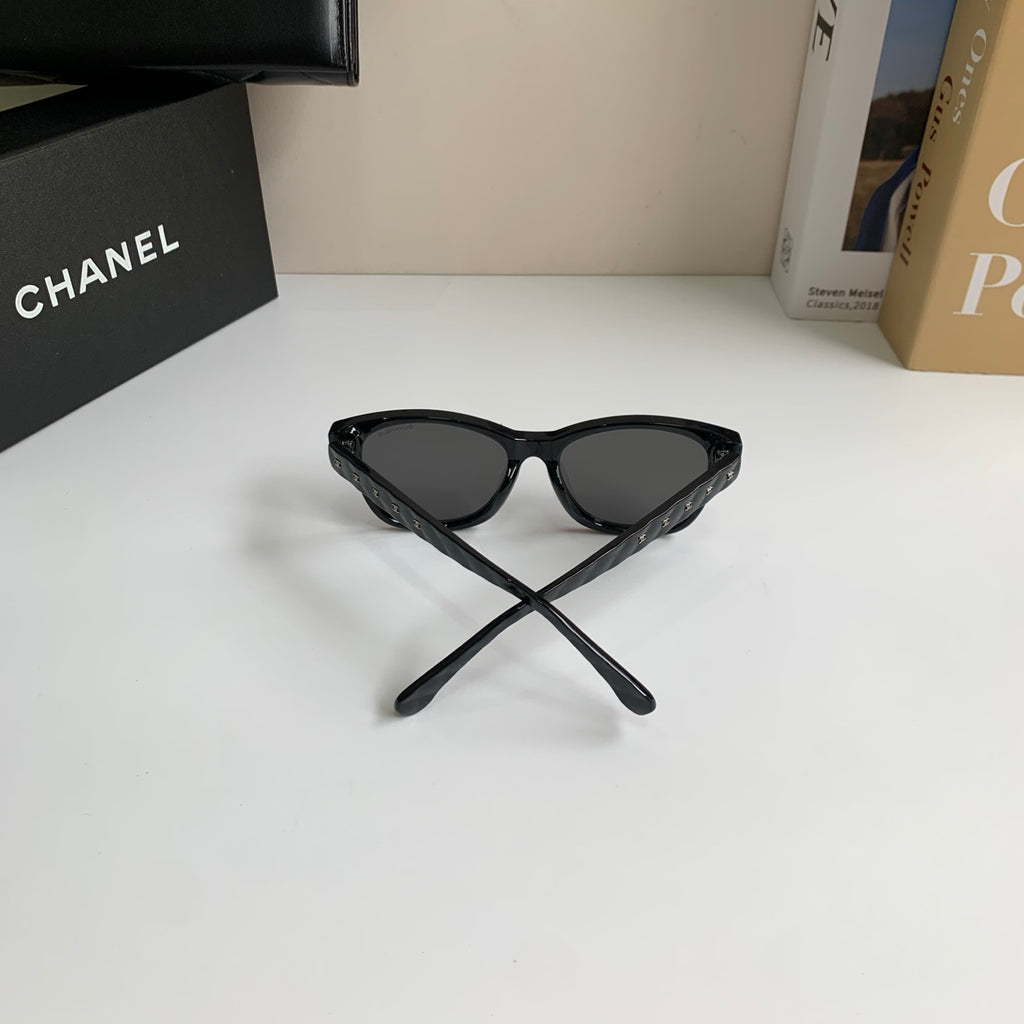 Chanel Blue-Light Fashion Black Lens Sunglasses for Men & Women - detail image 7