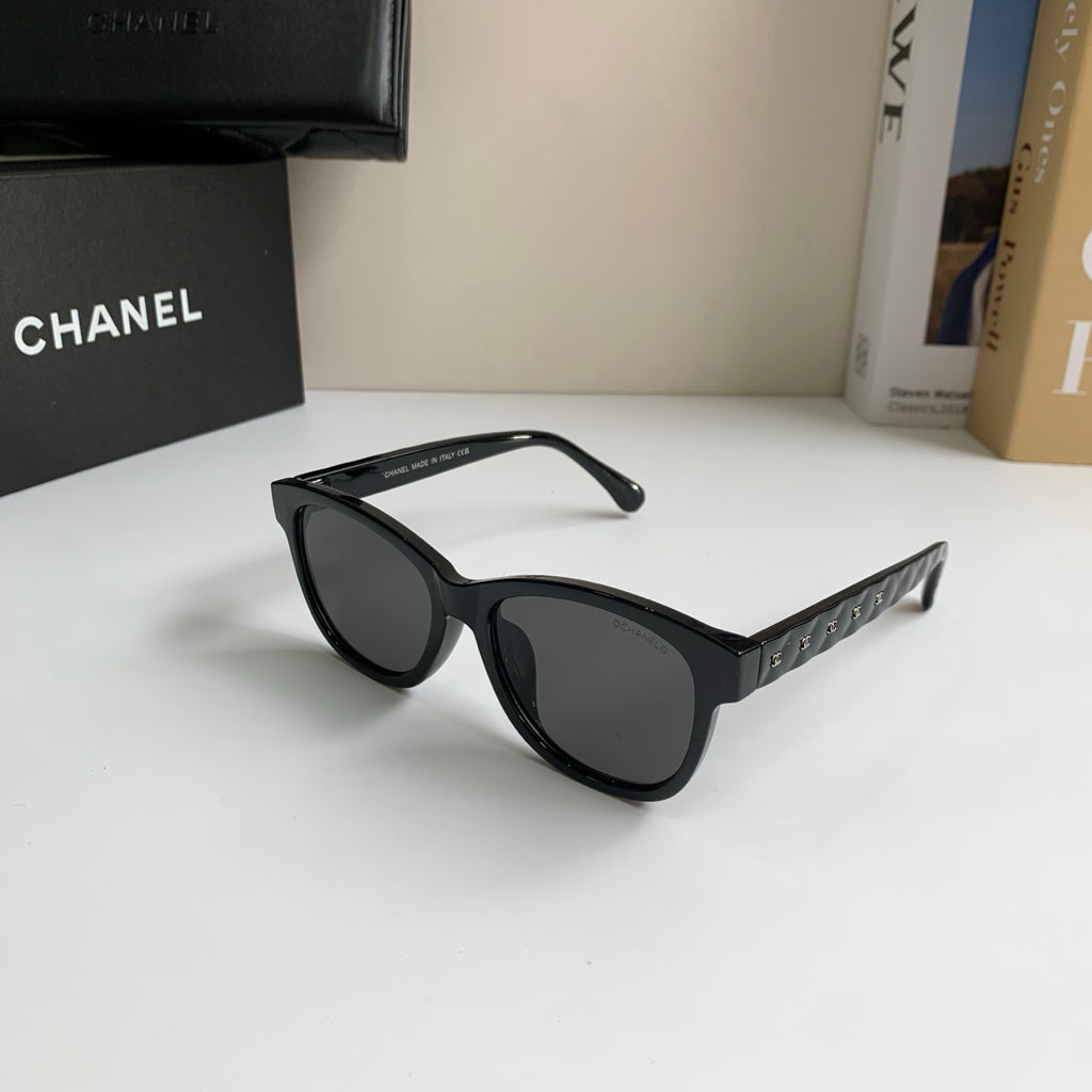 Chanel Blue-Light Fashion Black Lens Sunglasses for Men & Women - 398587 - detail image 2
