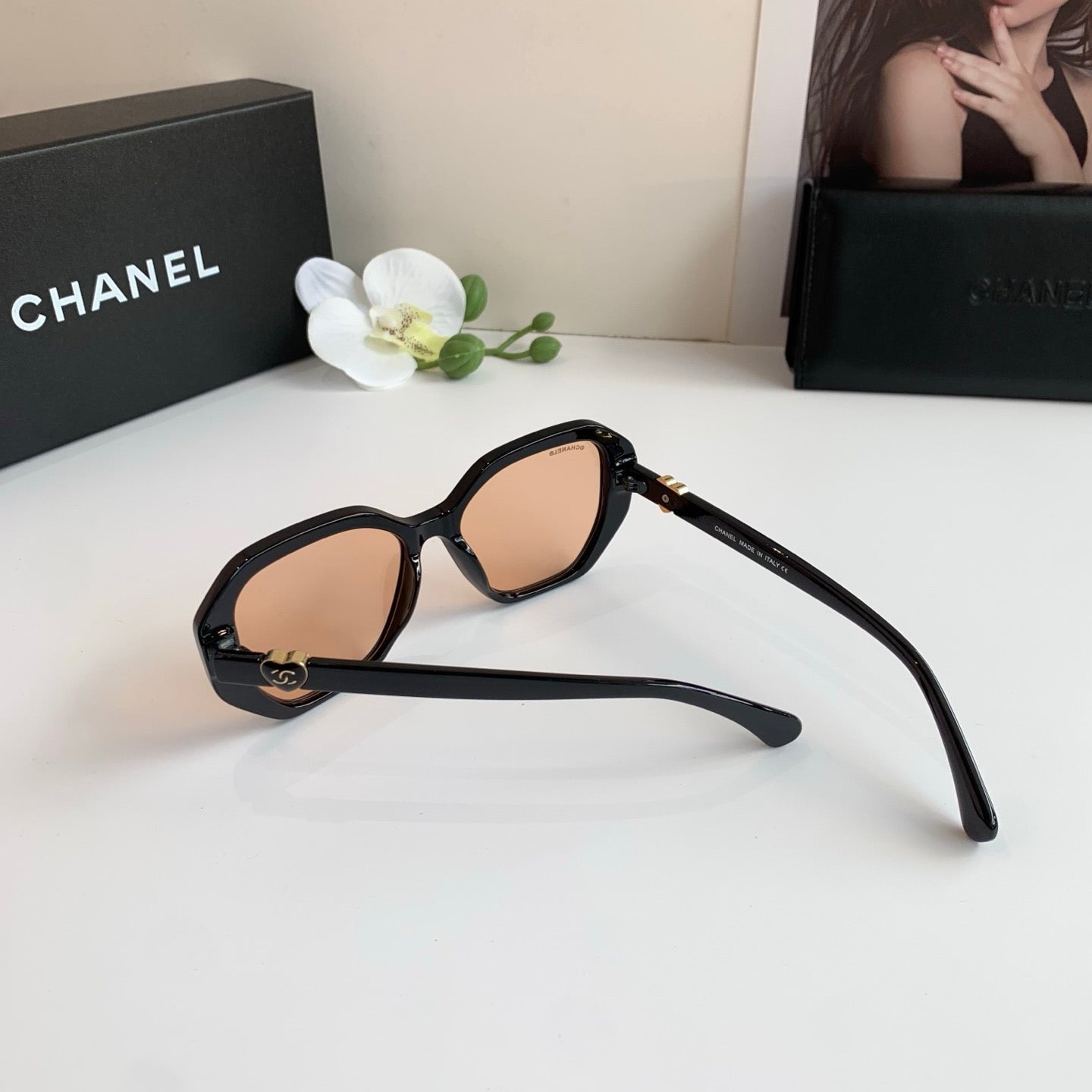 Chanel Fashion Gold Lens Sunglasses for Men & Women - detail image 2