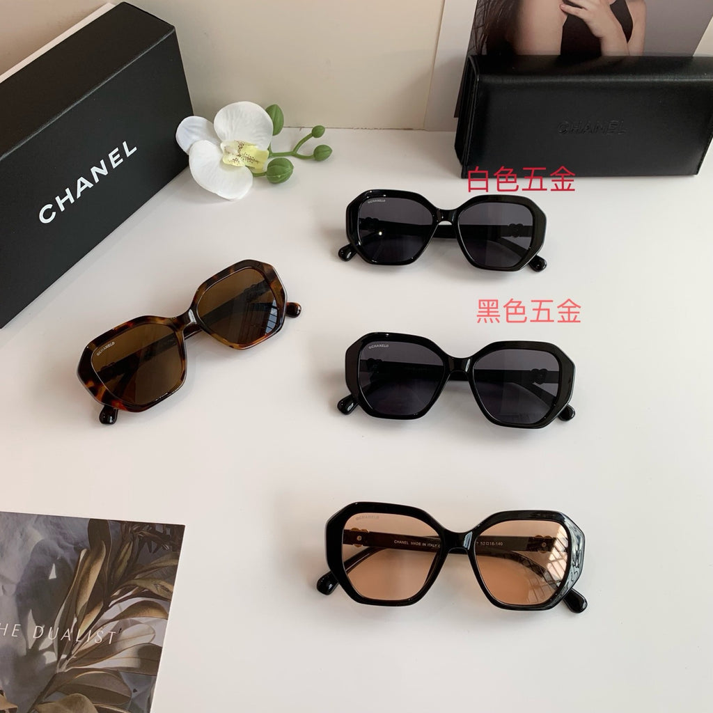Chanel Fashion Black Lens Sunglasses for Men & Women - 398590 - detail image 3