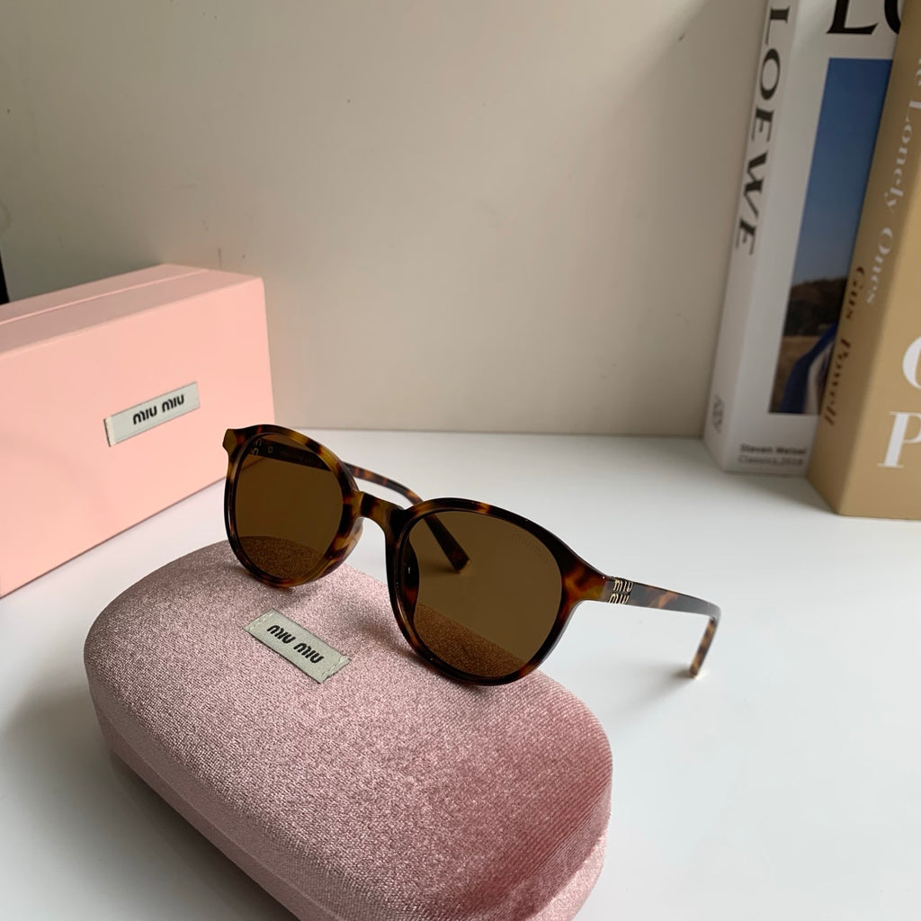 Miu Miu Blue-Light Fashion Brown Lens Sunglasses for Men & Women - detail image 4
