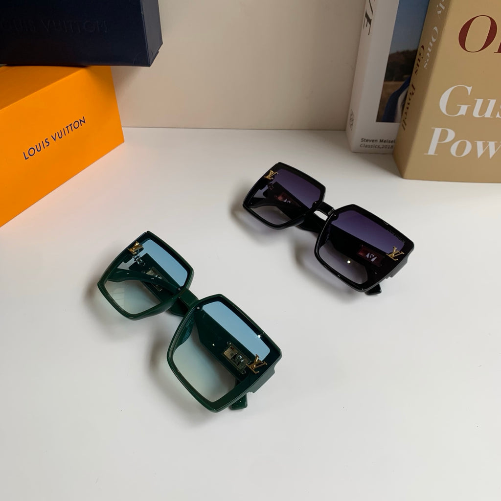 Louis Vuitton Square Gray Lens Sunglasses for Men & Women - 486142 - detail image 10