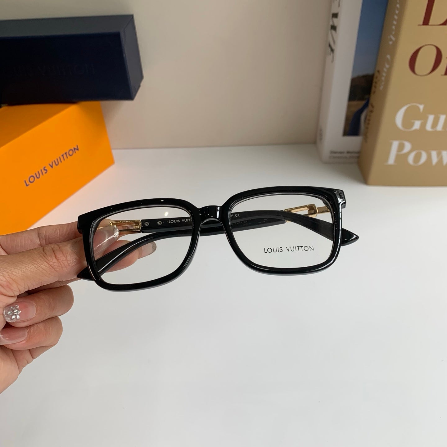 Louis Vuitton Square Silver Lens Sunglasses for Men & Women - 414890 - detail image 3