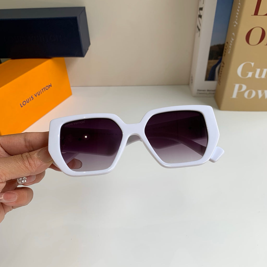 Louis Vuitton Square Silver Lens Sunglasses for Men & Women - 414891 - detail image 4