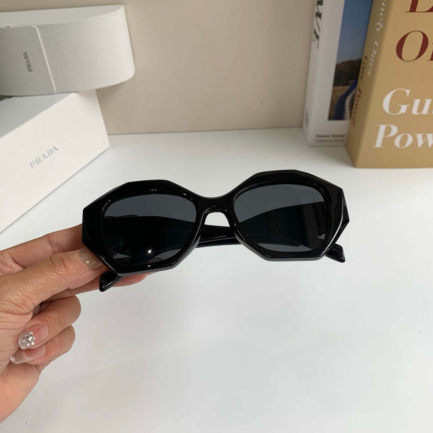 Prada Fashion Black Lens Sunglasses for Men & Women - 415688 - detail image 4
