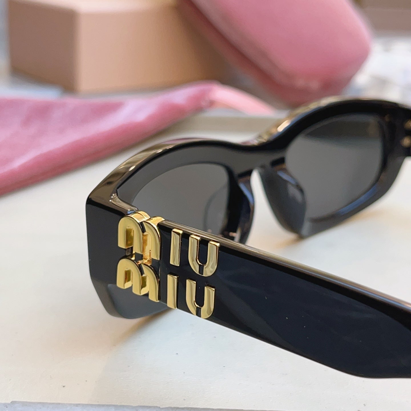 Miu Miu B04-F Fashion Black Lens Sunglasses for Men & Women - 432613 - detail image 7