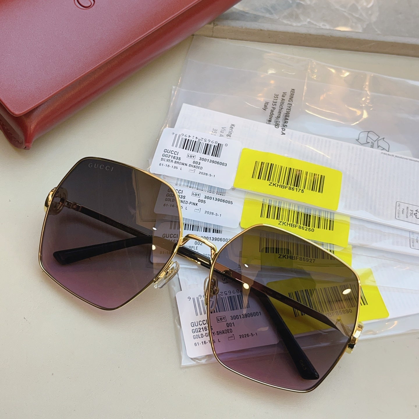 Gucci GG2163S Fashion Black Lens Sunglasses for Men & Women - detail image 3