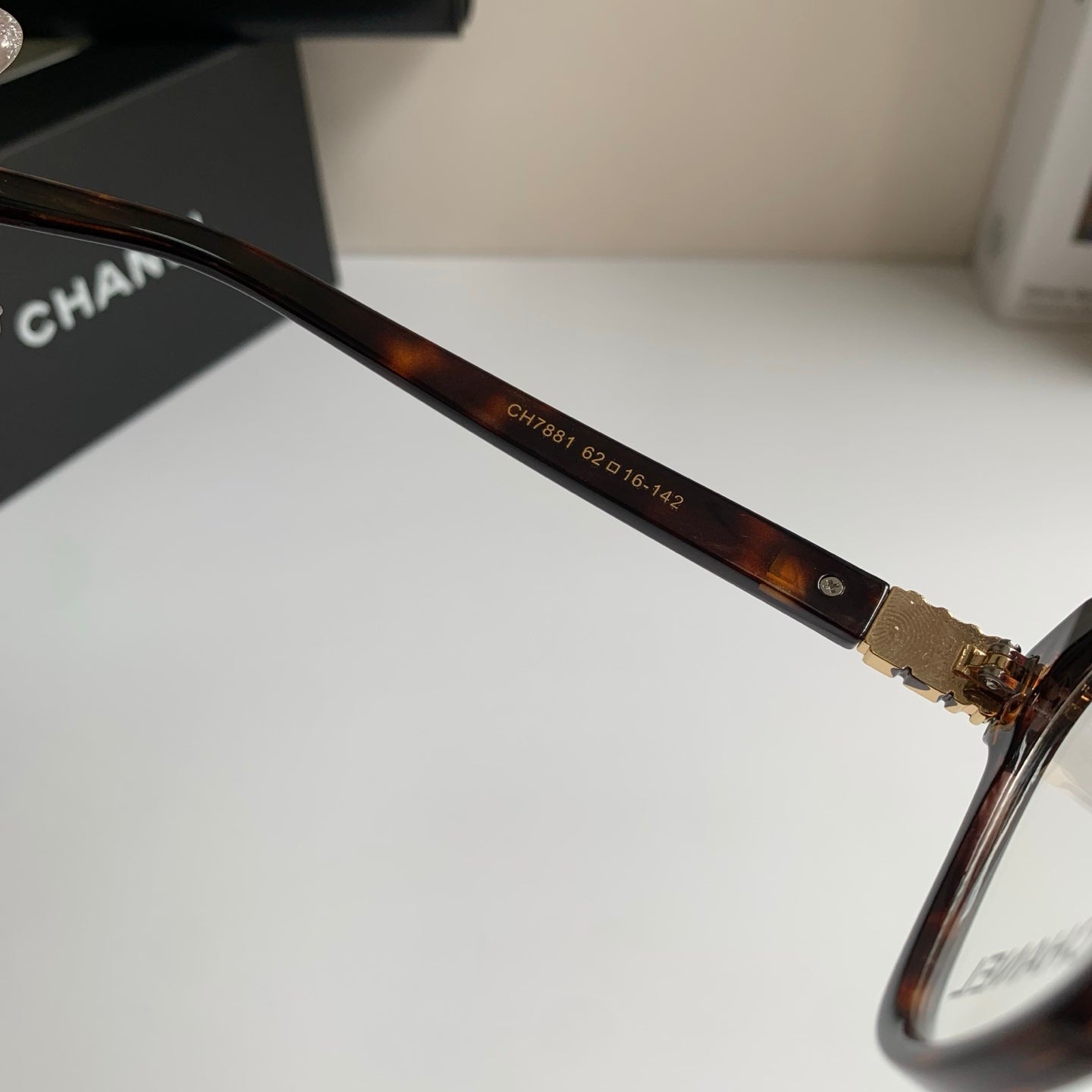 Chanel Square Silver Lens Sunglasses for Men & Women - 431642 - detail image 6