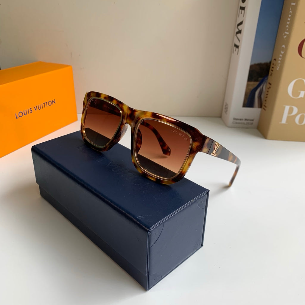 Louis Vuitton Square Brown Lens Sunglasses for Men & Women - 357760 - detail image 4