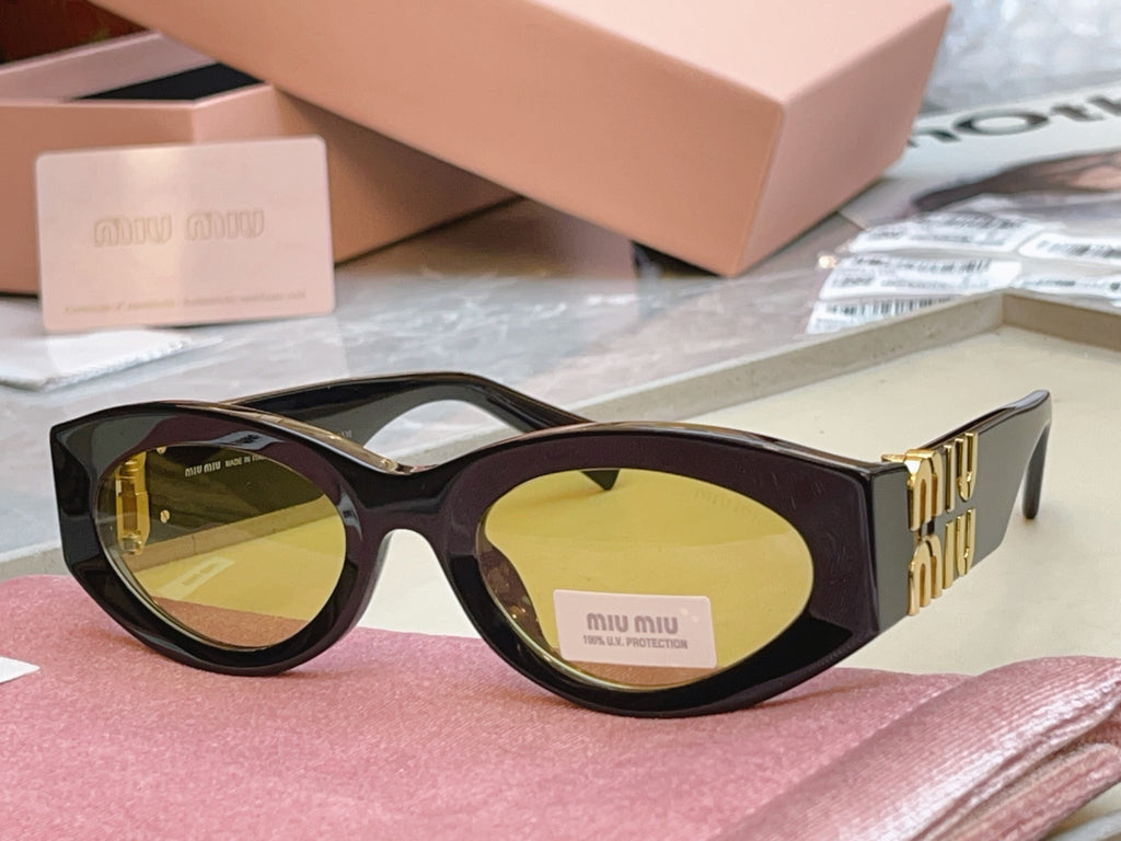 Miu Miu Fashion Purple Lens Sunglasses for Men & Women - 382982 - detail image 4