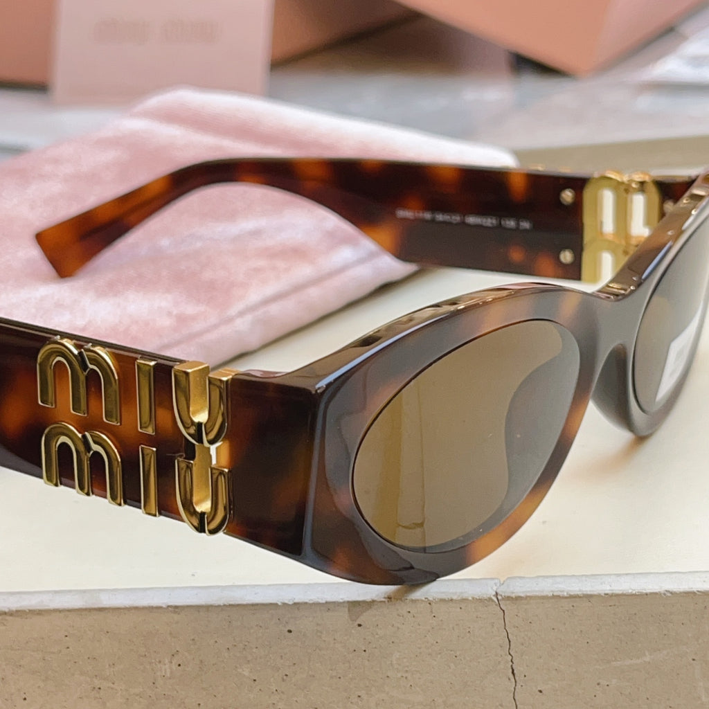 Miu Miu Fashion Purple Lens Sunglasses for Men & Women - 432609 - detail image 5