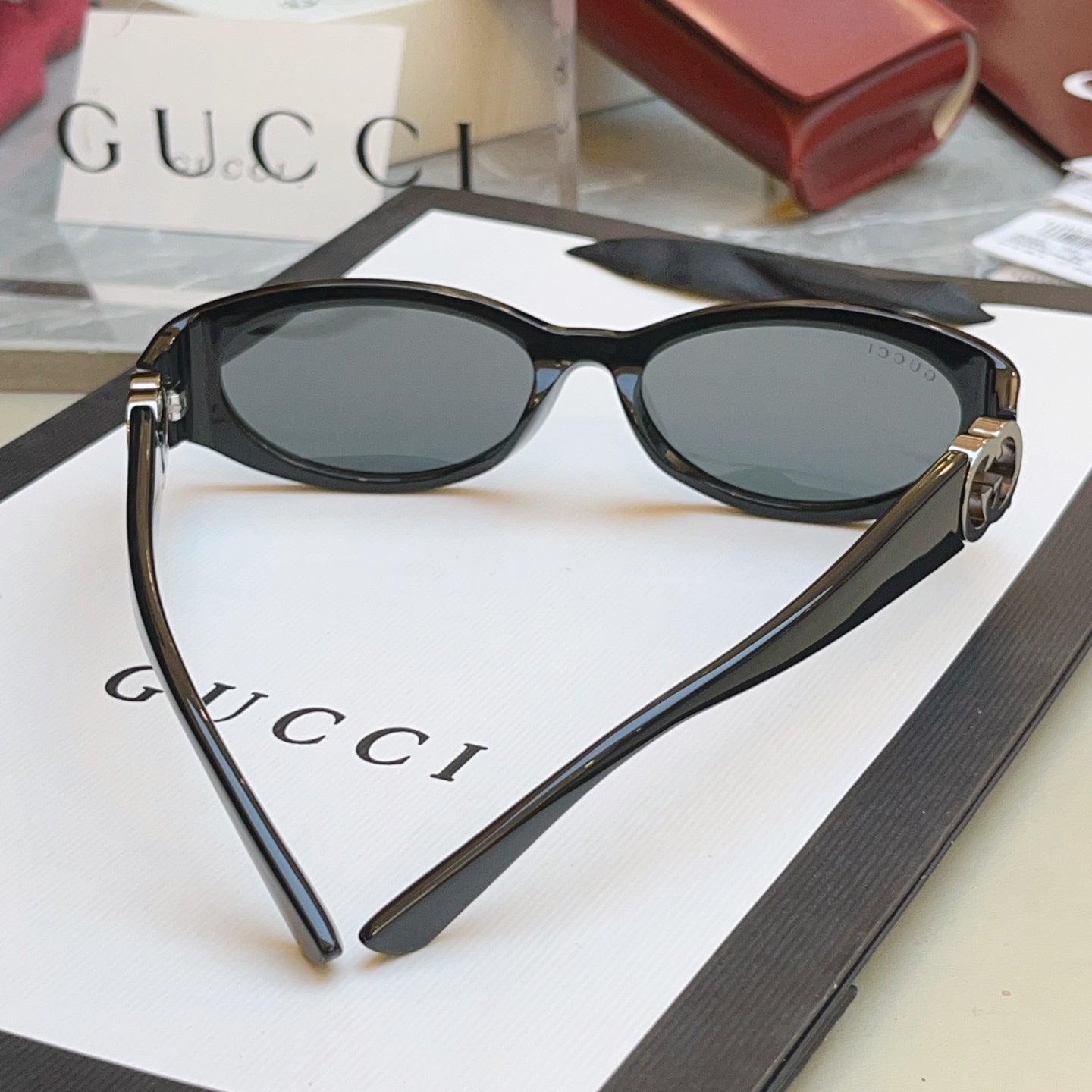 Gucci GG1660S Fashion Brown Lens Sunglasses for Men & Women - detail image 8