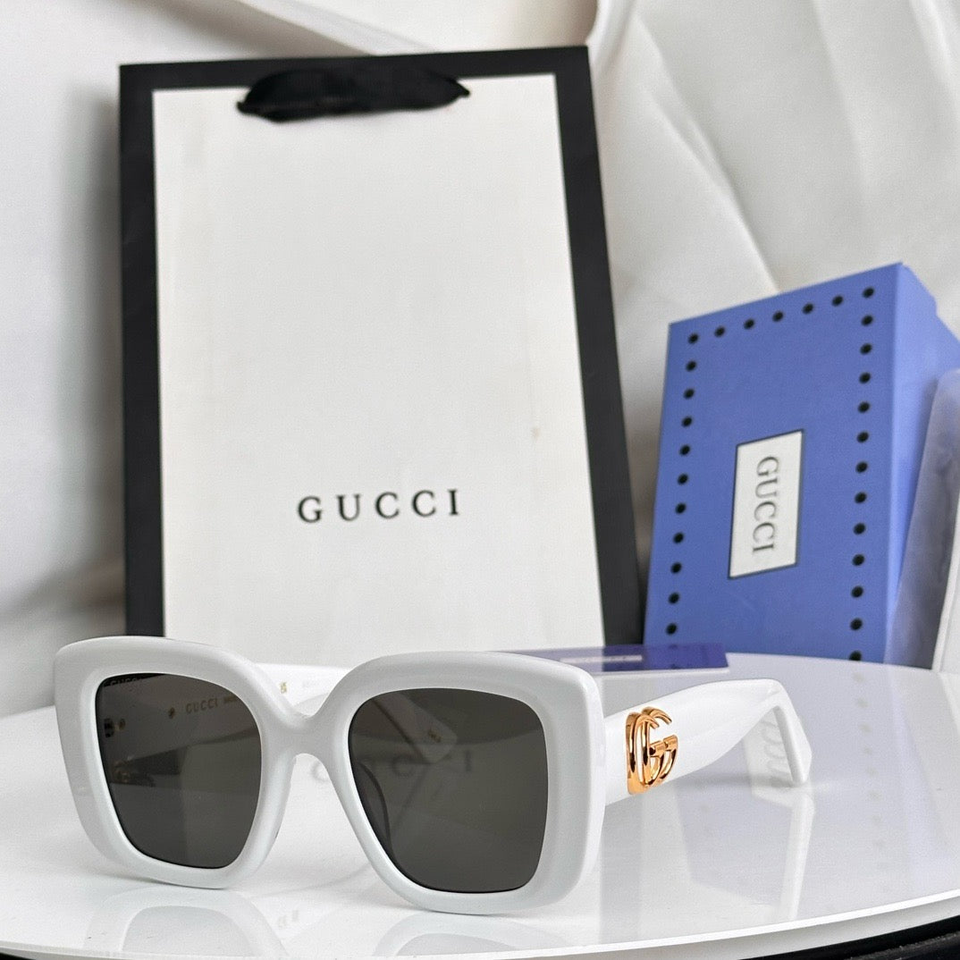 Gucci Fashion Black Lens Sunglasses for Men & Women - 398418 - detail image 4