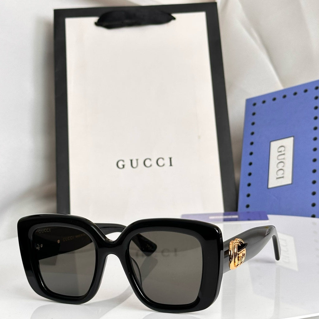 Gucci Fashion Black Lens Sunglasses for Men & Women - 398418
