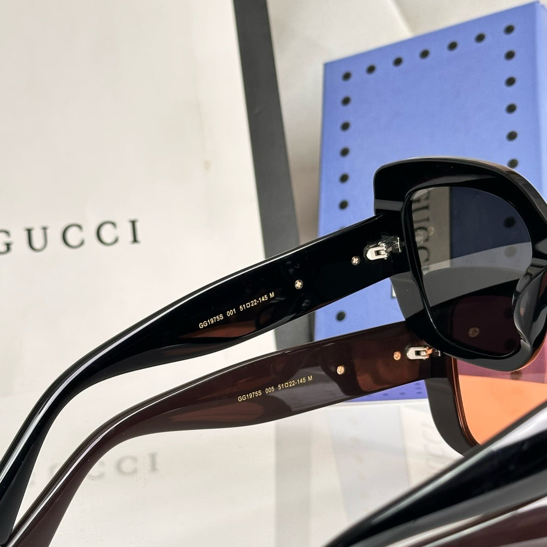 Gucci Fashion Black Lens Sunglasses for Men & Women - 398419 - detail image 4