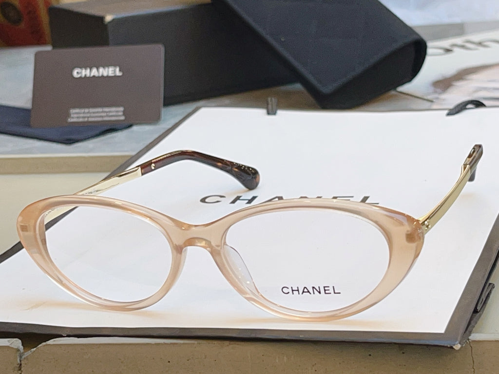 Chanel 3508 Fashion Gold Lens Sunglasses for Men & Women - detail image 5