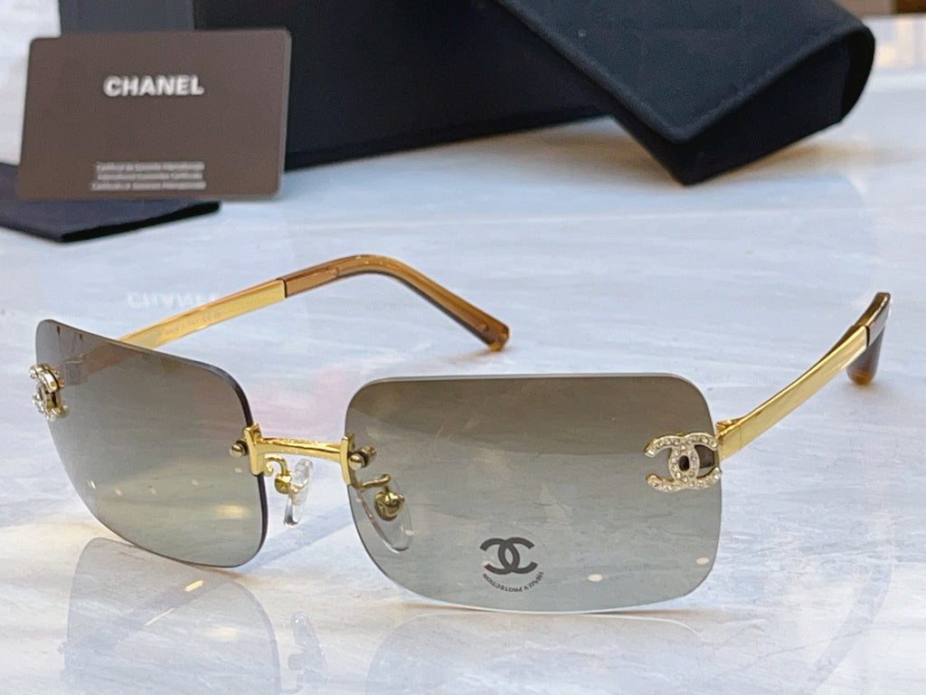 Chanel CH4218 Fashion Silver Lens Sunglasses for Men & Women - detail image 8