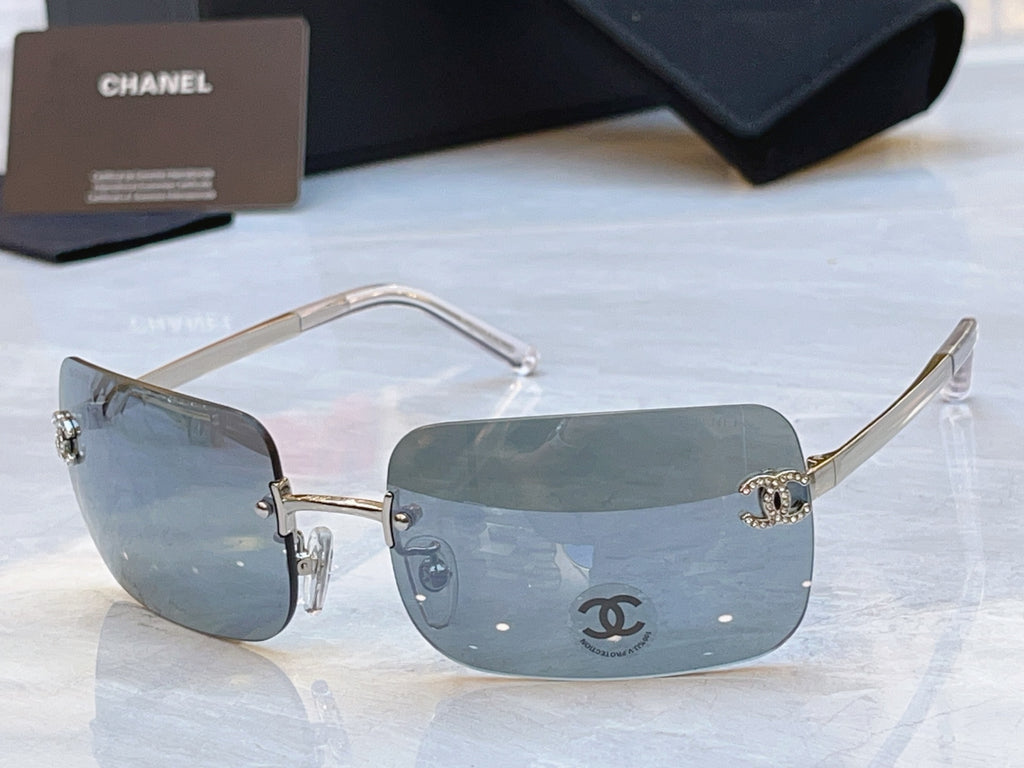 Chanel CH4218 Fashion Silver Lens Sunglasses for Men & Women - detail image 6