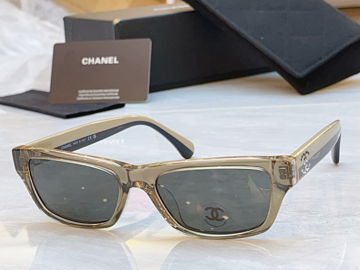 Chanel CH5561B Fashion Gold Lens Sunglasses for Men & Women