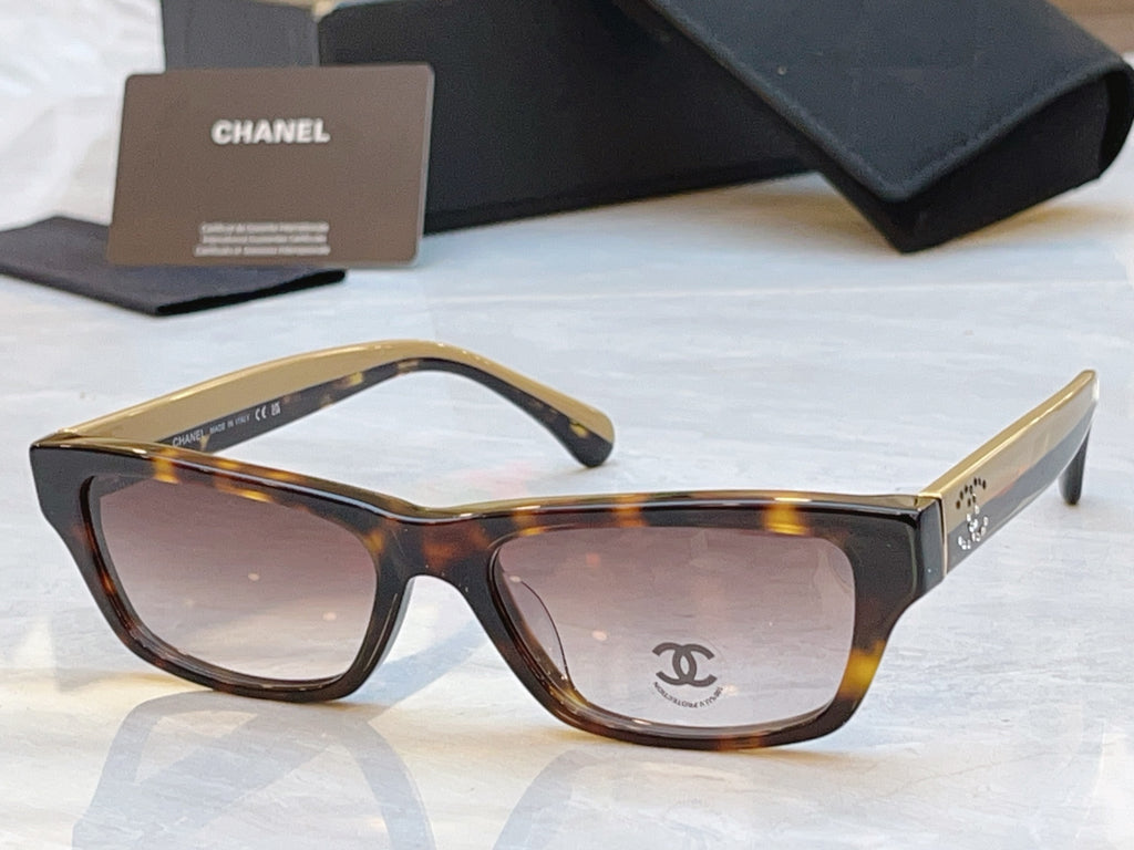 Chanel CH5561B Fashion Gold Lens Sunglasses for Men & Women - detail image 5
