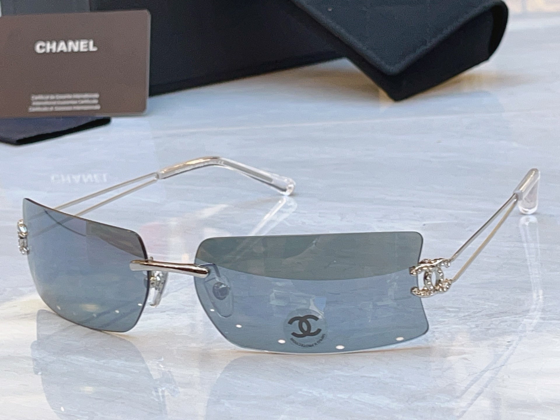 Chanel CH4051 Fashion Brown Lens Sunglasses for Men & Women - detail image 8